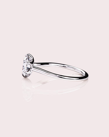 Camilla - Round - Zen Moissanite
