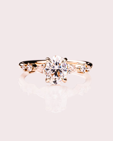 Camille - Oval - Zen Moissanite