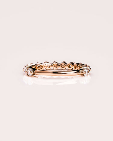 Casey - Round - Zen Moissanite
