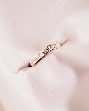 Demi - Asscher - Zen Moissanite