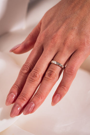 Demi - Asscher - Zen Moissanite