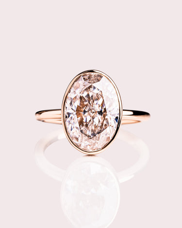 Hali - Oval - Zen Moissanite