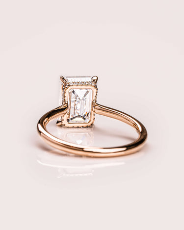 Jasmine - Zen Moissanite