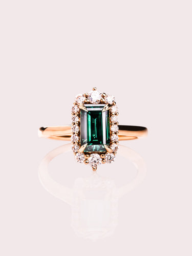 Margot - Emerald - Zen Moissanite