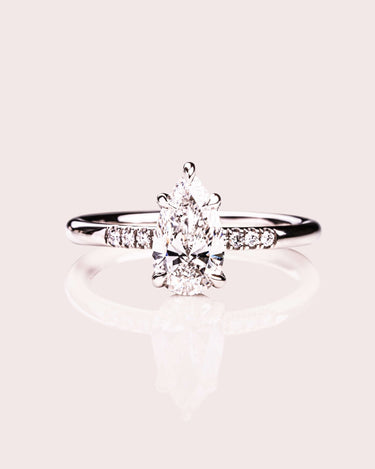 Michelle - Pear Lab - Diamond - Zen Moissanite