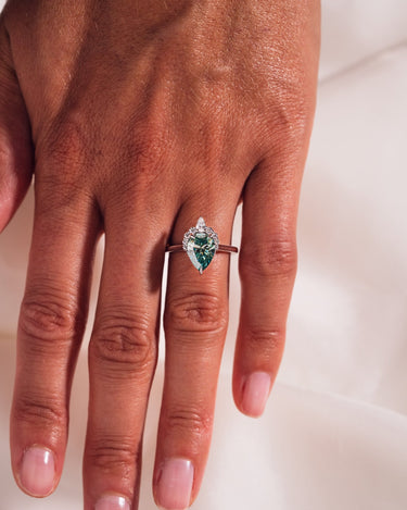Ophelia - Pear (Teal) - Zen Moissanite
