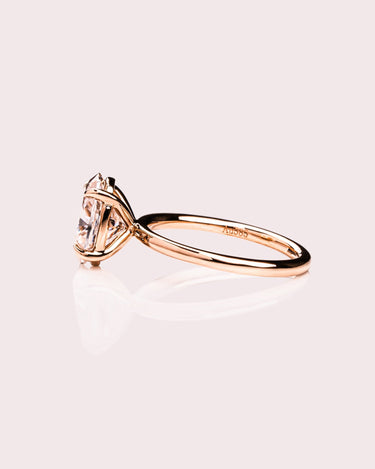 Randi - Oval - Zen Moissanite