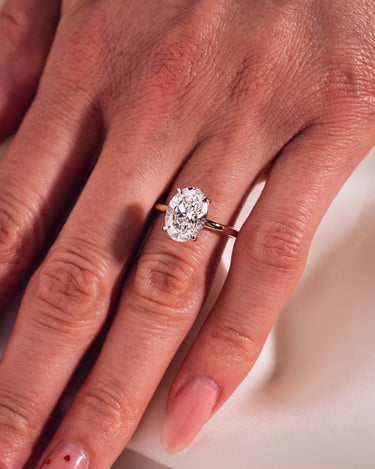 Randi - Oval Lab - Diamond - Zen Moissanite