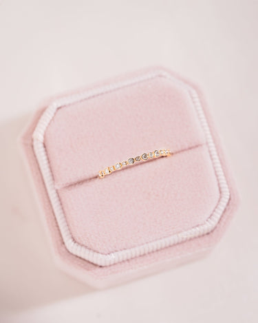 Ready to Ship - Alternating Bezel Lab - Diamond Ring - Zen Moissanite