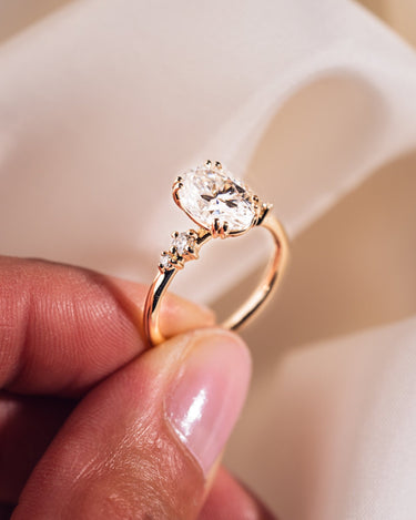 Ready to Ship - Magnolia - Oval - Zen Moissanite
