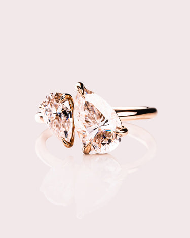 Sienna - Pear - Zen Moissanite