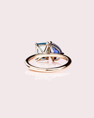 Sienna - Pear & Emerald - Birthstones - Zen Moissanite
