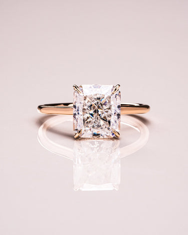 Jasmine - Radiant - Zen Moissanite