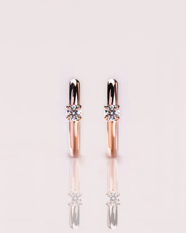 Lucy - Huggies - Zen Moissanite