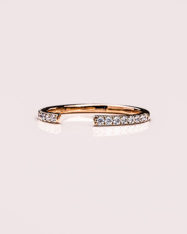Lyndi (with Pavé) - Zen Moissanite
