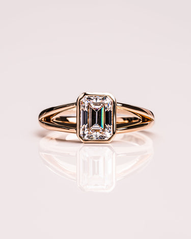 Makenzie - Emerald - Zen Moissanite