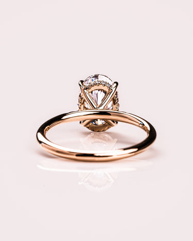 Michelle - Oval - Zen Moissanite