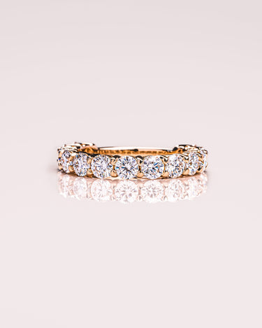 Nicole - Round - Zen Moissanite