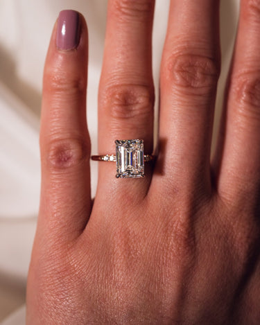 Ready to Ship - Michelle - Emerald - Zen Moissanite