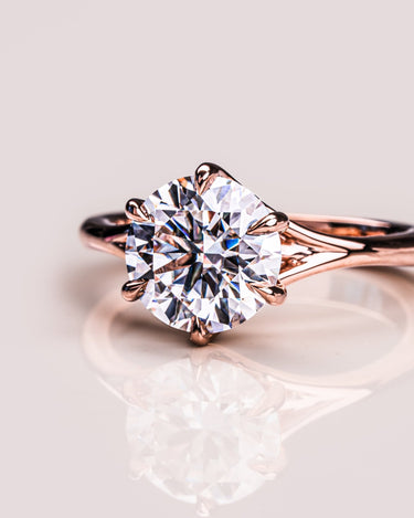 Ready to Ship - Norma - Round - Zen Moissanite