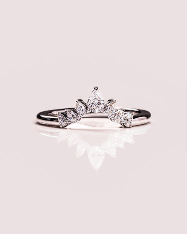 Thalia - Pear - Zen Moissanite