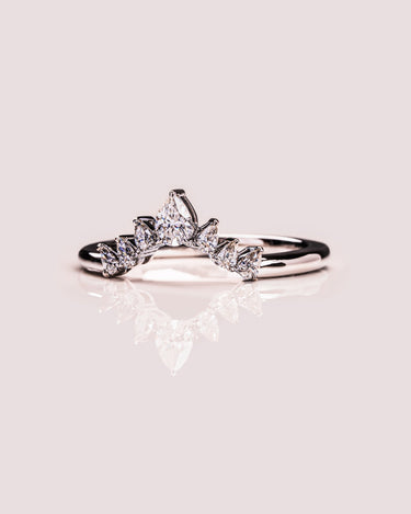 Thalia - Pear - Zen Moissanite