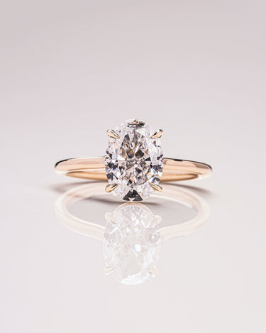 Veronica - Oval - Zen Moissanite
