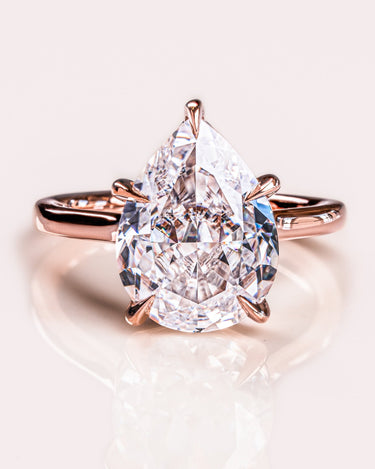 Veronica - Pear - Zen Moissanite