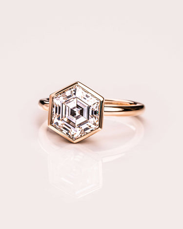 Beth - Hexagon - Zen Moissanite