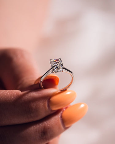Caroline - Radiant - Zen Moissanite