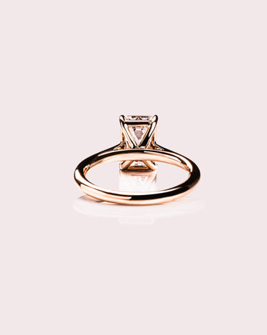 Carrie - Emerald - Zen Moissanite