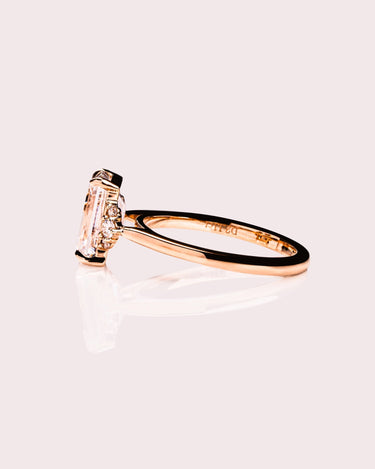 Cecilia - Emerald - Zen Moissanite