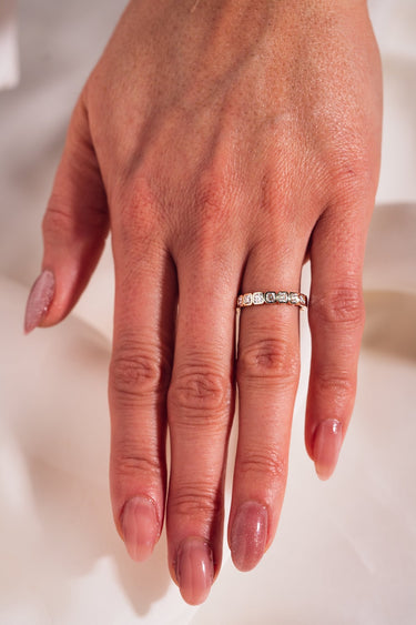 Demi - Asscher - Zen Moissanite