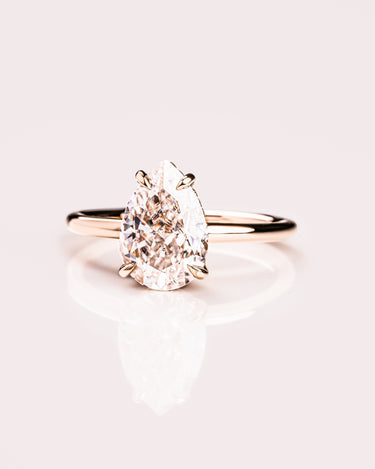 Harley - Pear - Zen Moissanite