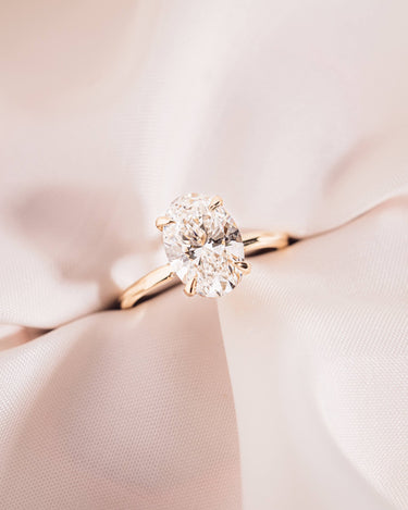 Harper - Oval Lab - Diamond - Zen Moissanite