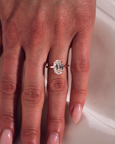 Harper - Oval Lab - Diamond - Zen Moissanite