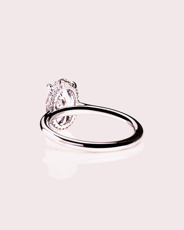 Jaime - Oval - Zen Moissanite