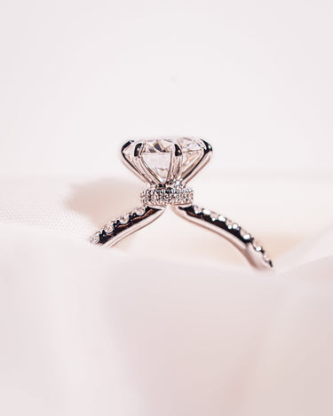 Jody - Round - Zen Moissanite