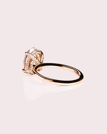 Karelle - Oval - Zen Moissanite