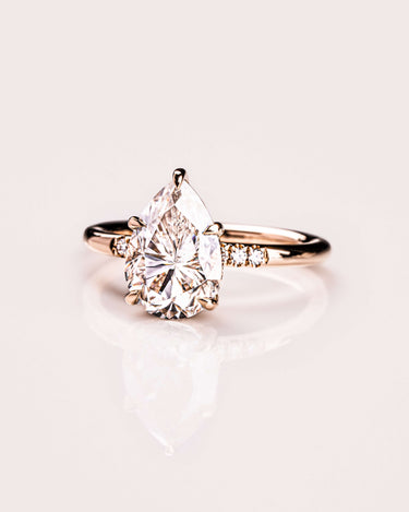 Michelle - Zen Moissanite