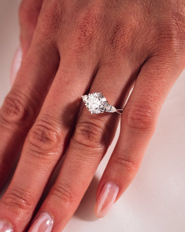 Nicola - Round & Pear - Zen Moissanite