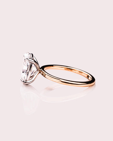Randi - Oval Lab - Diamond - Zen Moissanite