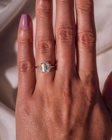 Ready to Ship - Cecilia - Emerald - Zen Moissanite