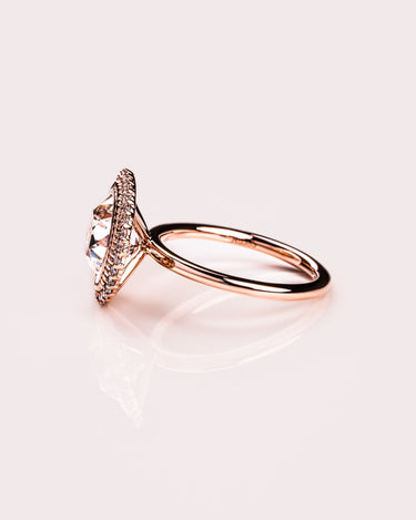 Ready to Ship - Eleana - Round - Zen Moissanite