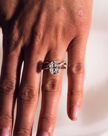 Ready to Ship - Everly (Pavé) - Zen Moissanite