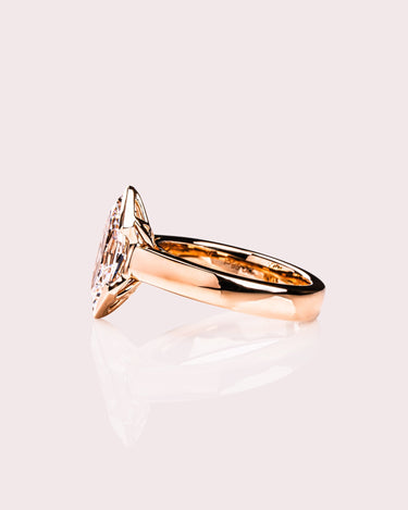 Rowen - Elongated Hexagon - Zen Moissanite