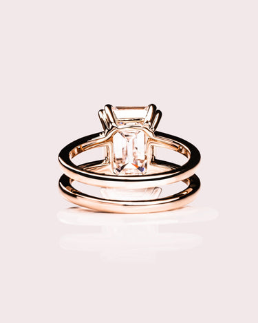 Tess - Emerald - Zen Moissanite