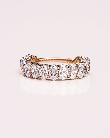 Nicole - Oval - Zen Moissanite