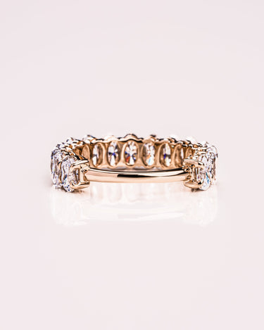 Nicole - Oval - Zen Moissanite