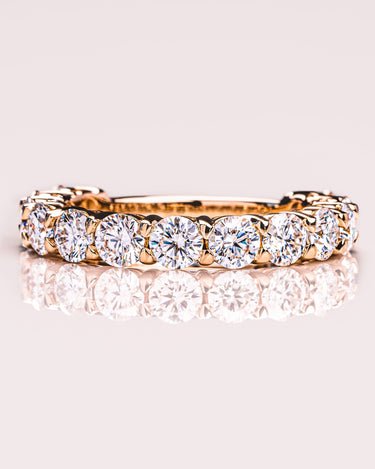 Nicole - Round - Zen Moissanite